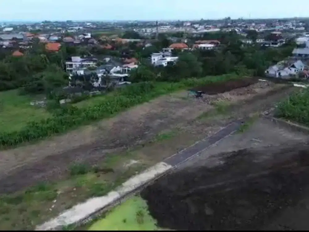 Tanah Kavling Strategis Komplek Mewah  10 Hektar Canggu Bali