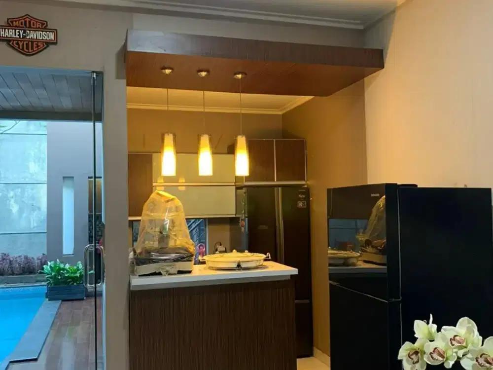 Rumah Premium Batununggal indah Buahbatu Bandung dng private pool