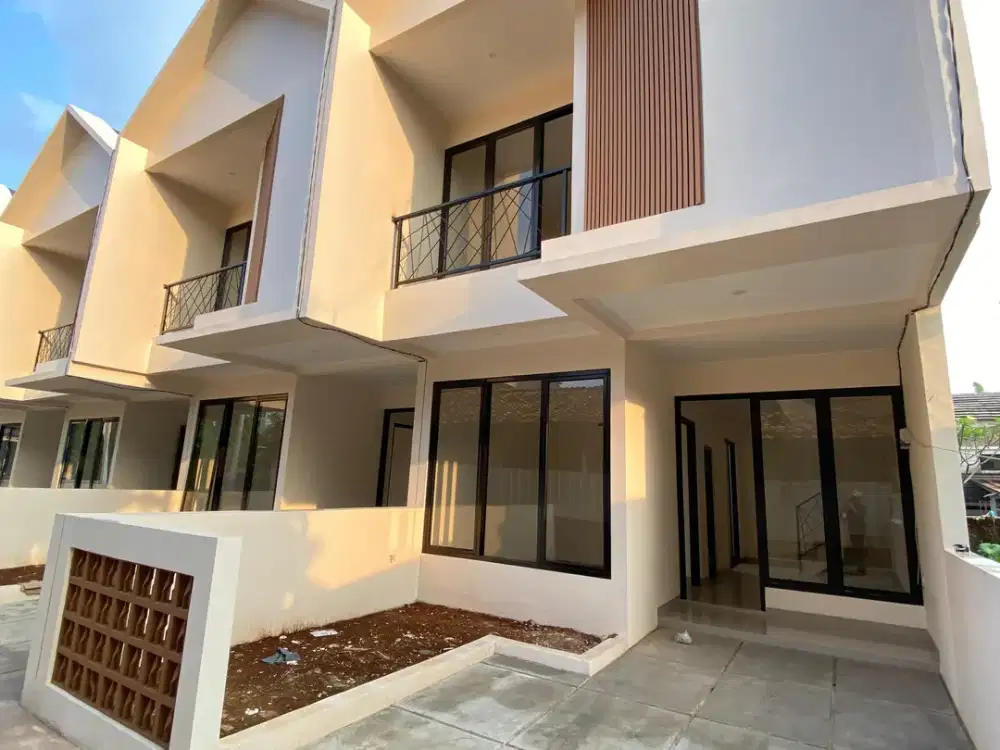 RUMAH 2 LANTAI HARGA 1 LANTAI 500 JUTA DI JATIASIH BEKASI