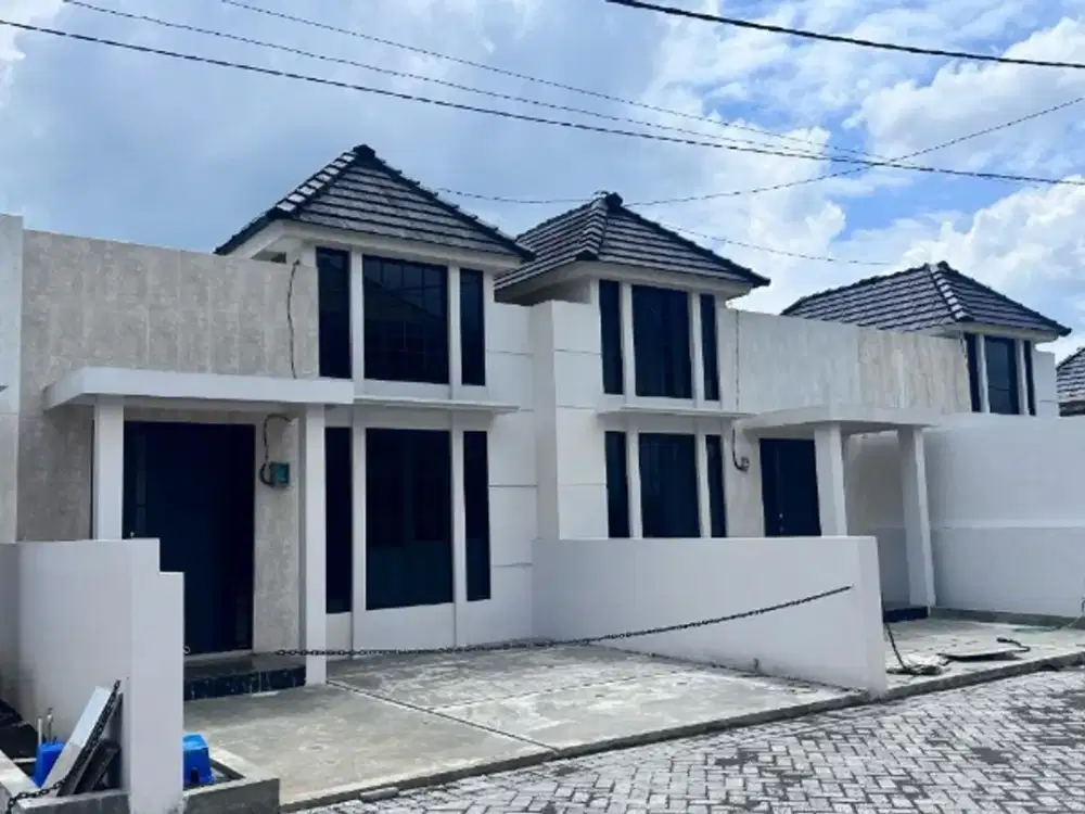 RUMAH SIAP HUNI KEPANJEN 0 JALAN