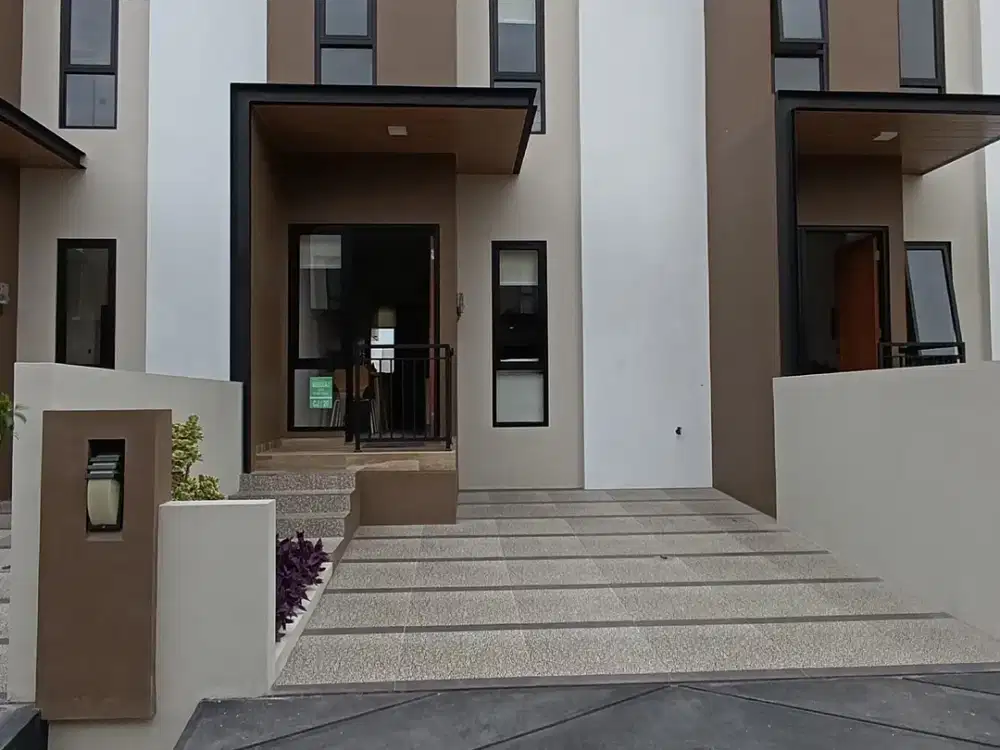 Dijual Rumah Baru 2 lantai cluster kemang pratama bekasi dekat LRT
