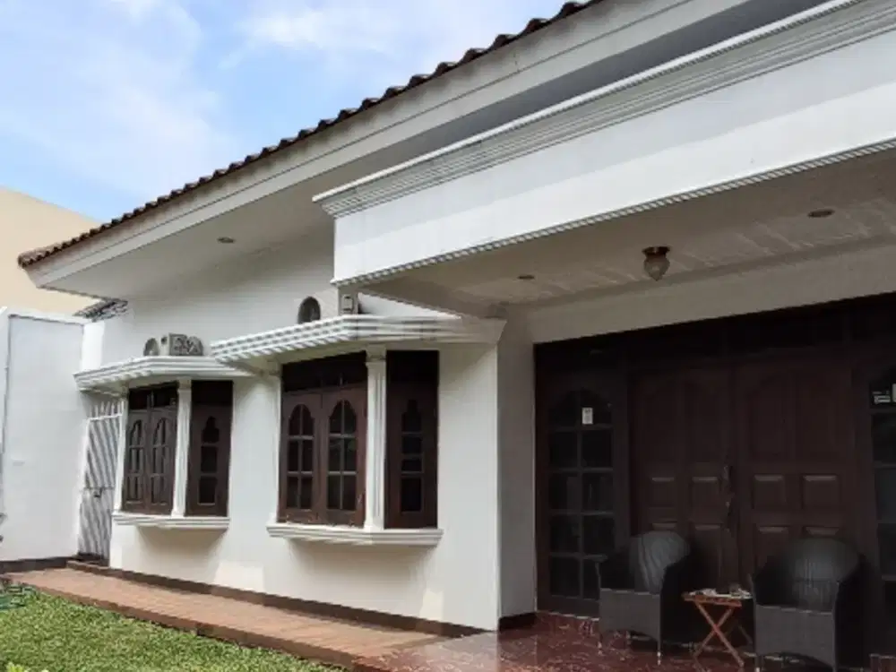 Dijual rumah di tebet lokasi strategis dan siap huni