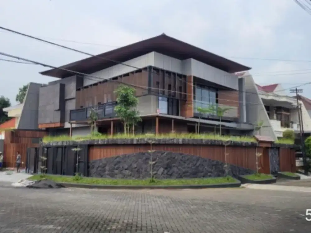 RUMAH MEWAH MANYAR KERTOADI DEKAT RAYA KERTAJAYA GALAXI MALL  SURABAYA