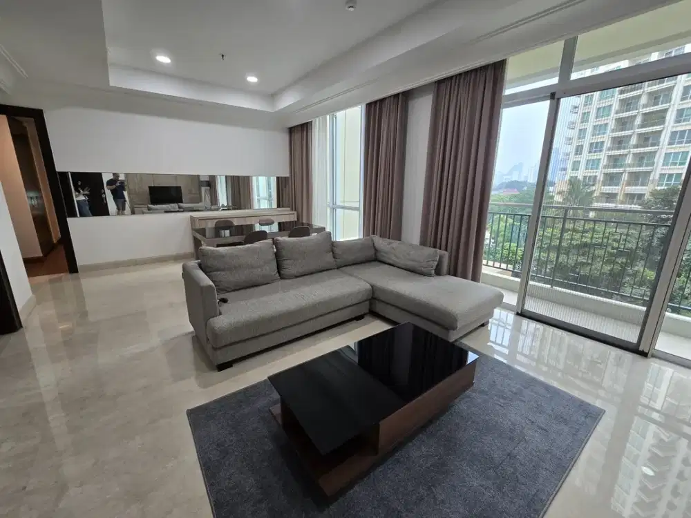 Disewakan Apartemen Pakubuwono View Jakarta Selatan 2  BR Private Lift