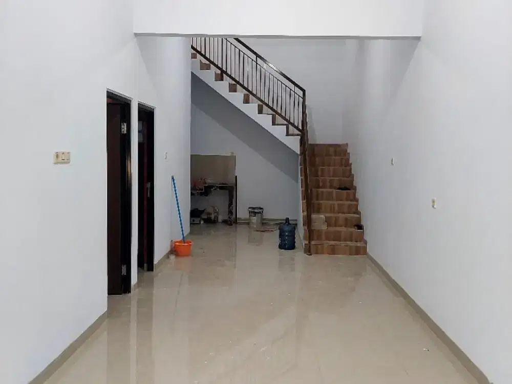 Rumah 1 1/4 Lantai Luas 95 M2 Siap Huni Di Harapan Indah