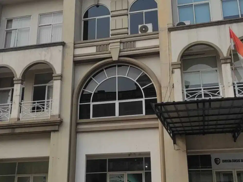 Dijual Ruko Murah, Menarik dan Strategis di Galaxy Bekasi Selatan