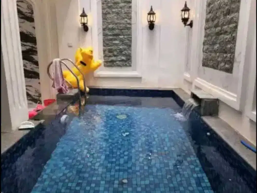 Jual Rumah Mewah 3 Lantai With Pool di Antapani Bandung Kota