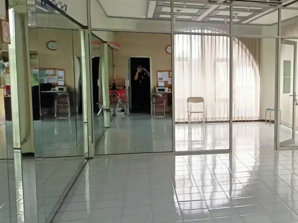 Sewa Kantor Ruang Usaha di Mainroad Otista Bandung Kota