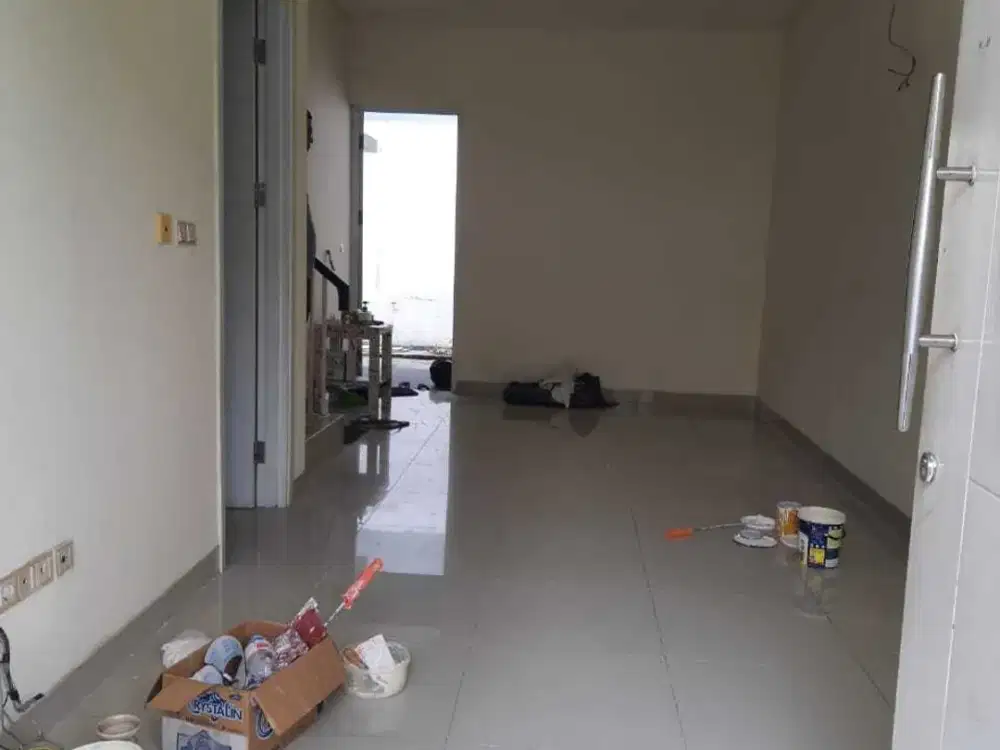 Jual MURAH rumah Amerika Latin Greenlake Jakarta barat Tangerang