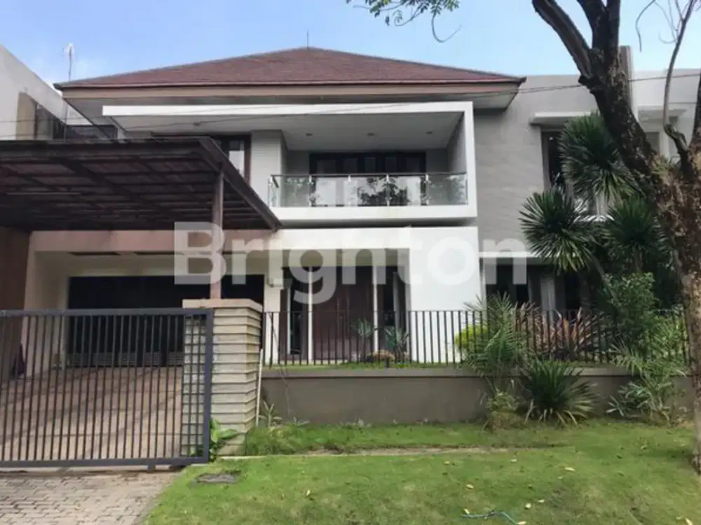 TERBAIK! Rumah GRAHA FAMILI dkt Citraland, Pakuwon Indah, Dian Istana