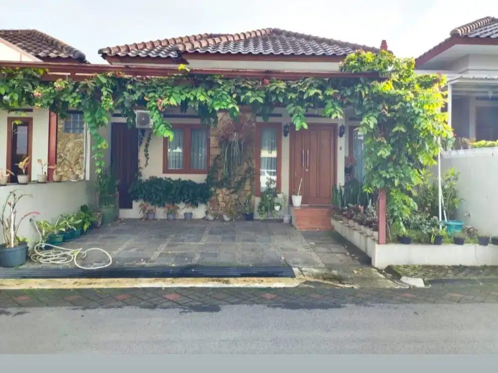 Rumah Siap Huni Area Dago Lingkungan Nyaman