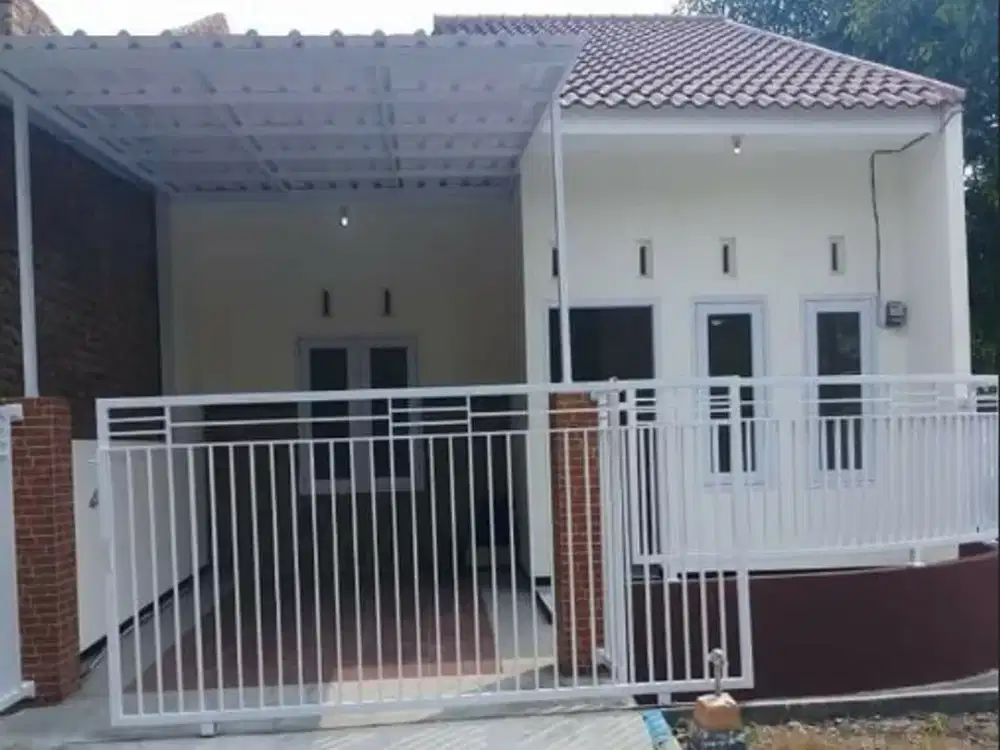 Rumah Siap Huni Tengah Kota  Buduran sidoarjo dekat FLy over