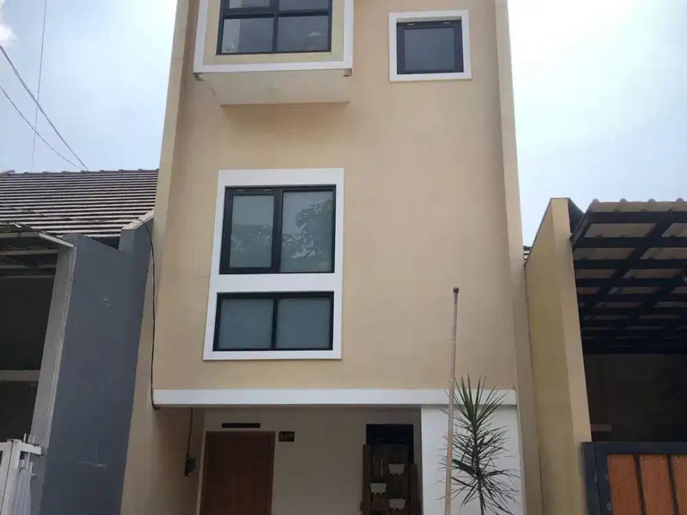 Dijual Rumah Siap Huni di Pandanwangi, Blimbing, Malang