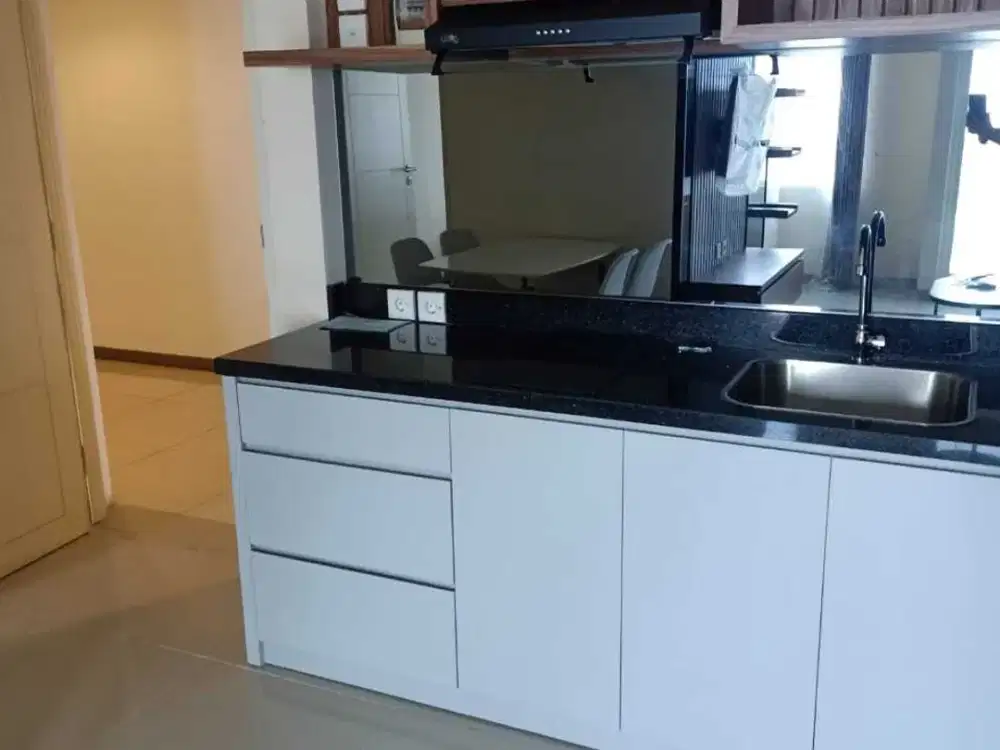 Murah Jual Rugi Apartemen Tanglin Kamar 2 Plus Interior