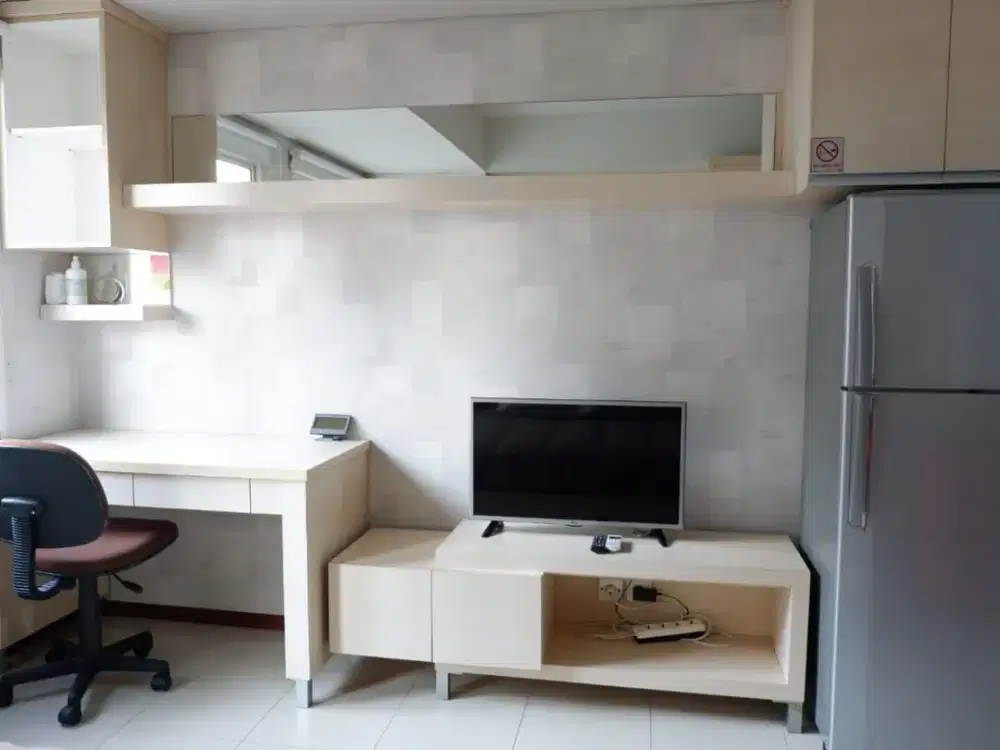 Disewa Royal Mediterania Garden Studio Jakarta Barat