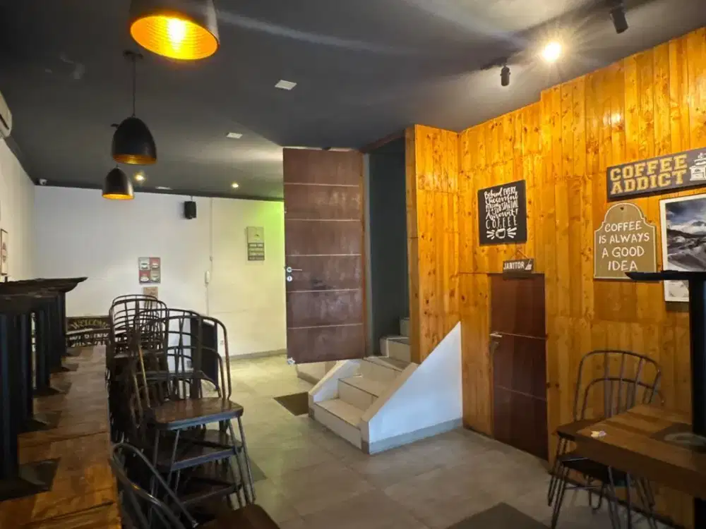 Disewakan Ruko Murah! di Taman Royal 1 Cipondoh Tangerang