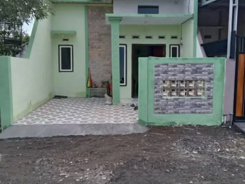 Rumah baru siap huni Geluran Sukolegok jalan 7 meter