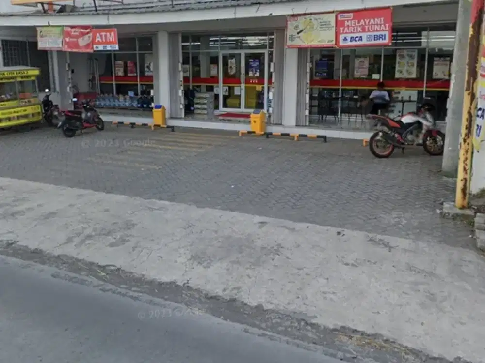 Dijual Alfa Mart Regular Klaten,Jateng Samping SPBU