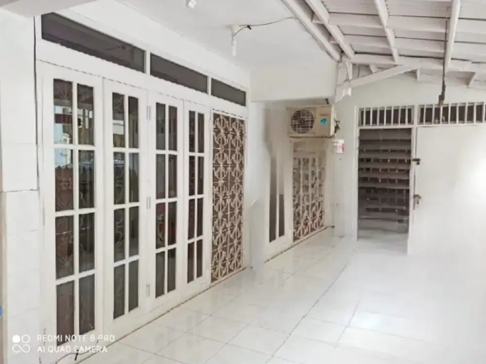dijual rumah lok strategis di Sunter Agung, Jkt Utara