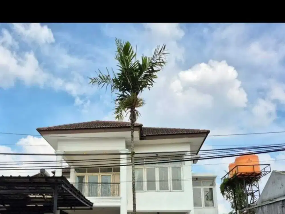 Dijual Rumah di Caringin Jakarta Selatan, Lokasi Strategis
