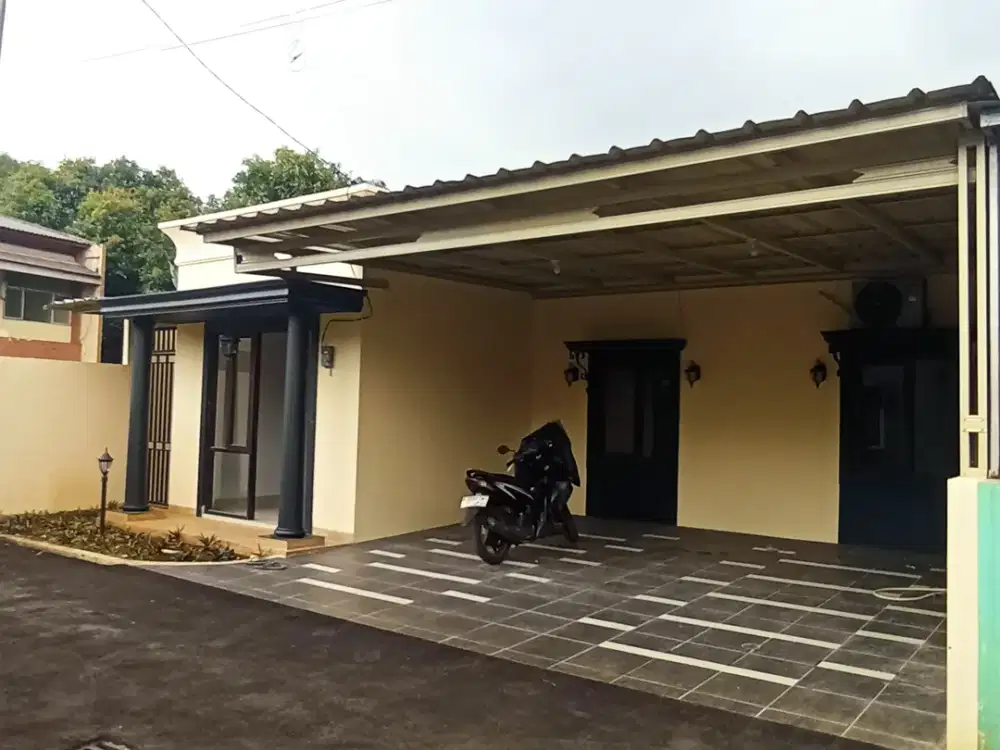 DIJUAL RUMAH 1 LANTAI XOXOK UNTUK LANSIA DIPEKAYON PASAR REBO JAKARTA