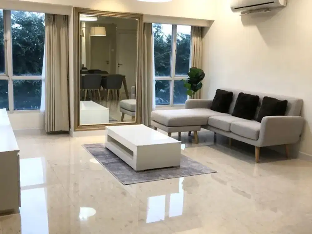 Dijual 2 Bedrooms Somerset Berlian Permata Hijau di Lantai Rendah
