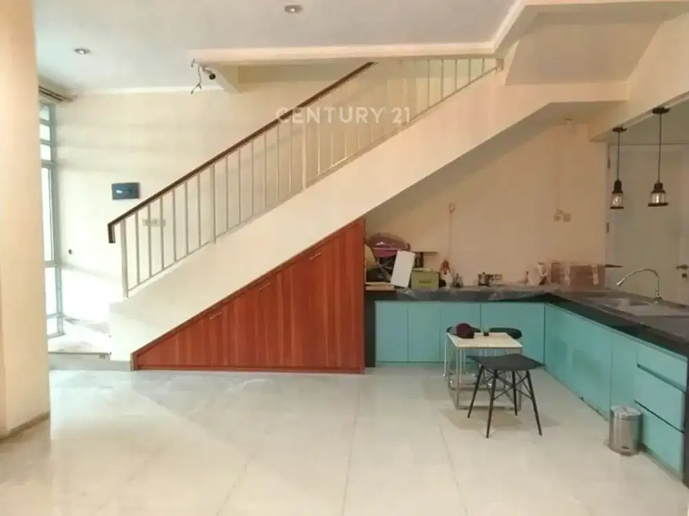 Rumah Minimalis Modern Siap Huni Di Discovery  8592