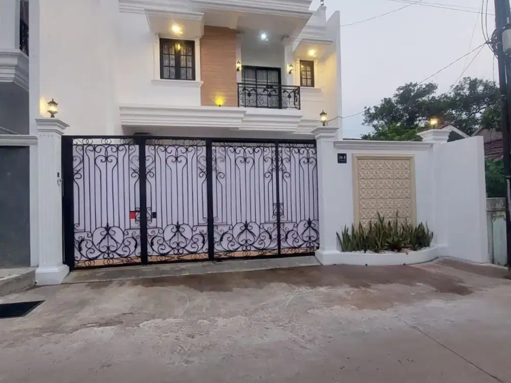 American house kalisari jakarta timur
