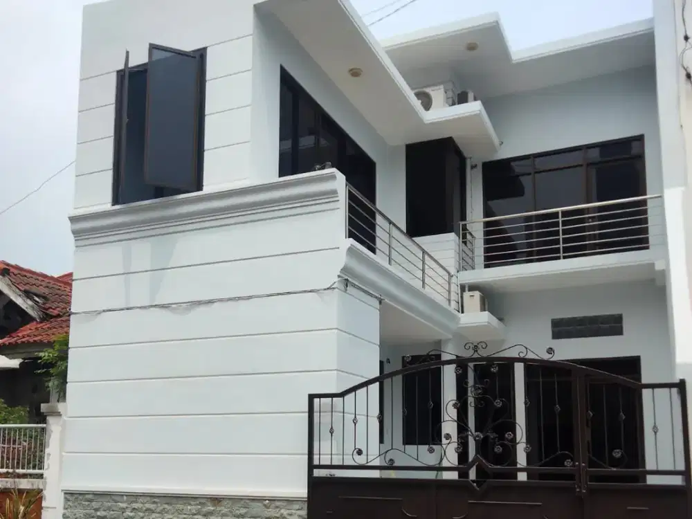 Dijual Rumah Baru 2 Lantai Di Pakuwon City Surabaya Timur