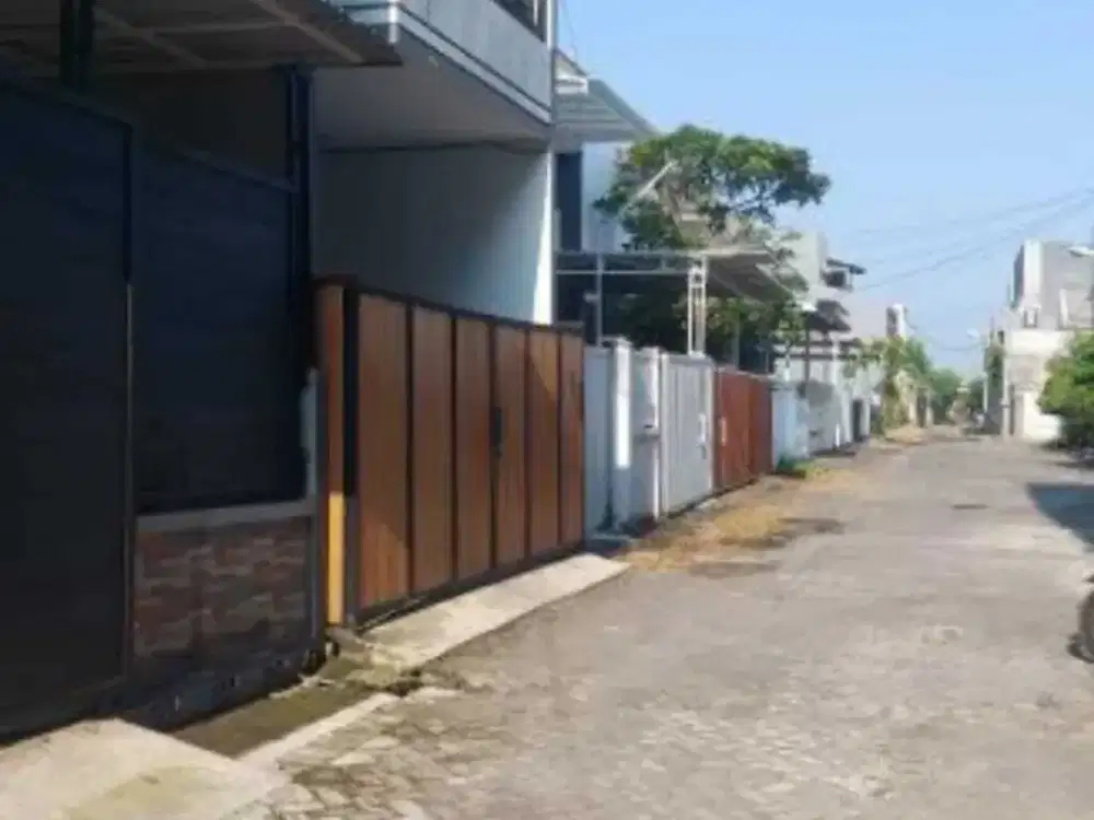 DIJUAL RUMAH SURABAYA TIMUR  Graha Sukolilo Regency