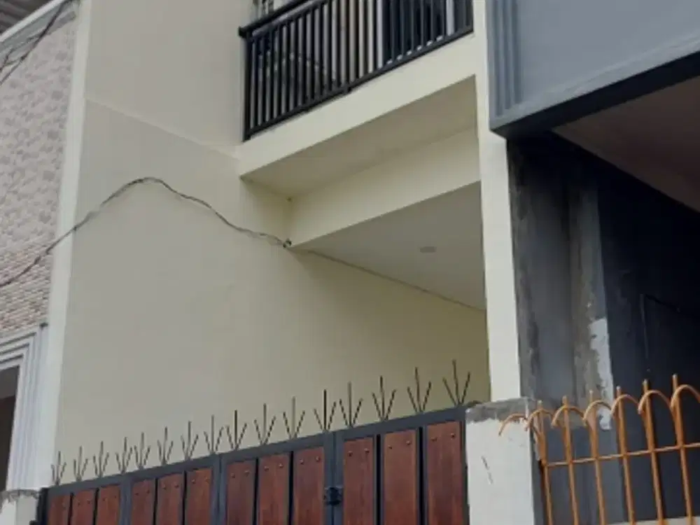 Rumah Grogol Makaliwe Jakbar murah