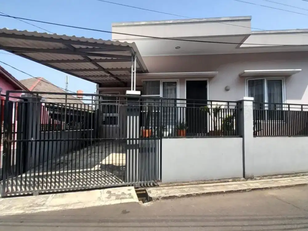 Dijual Rumah Second Siap Huni Dalam Komplek Di Pondok Kelapa Jakarta