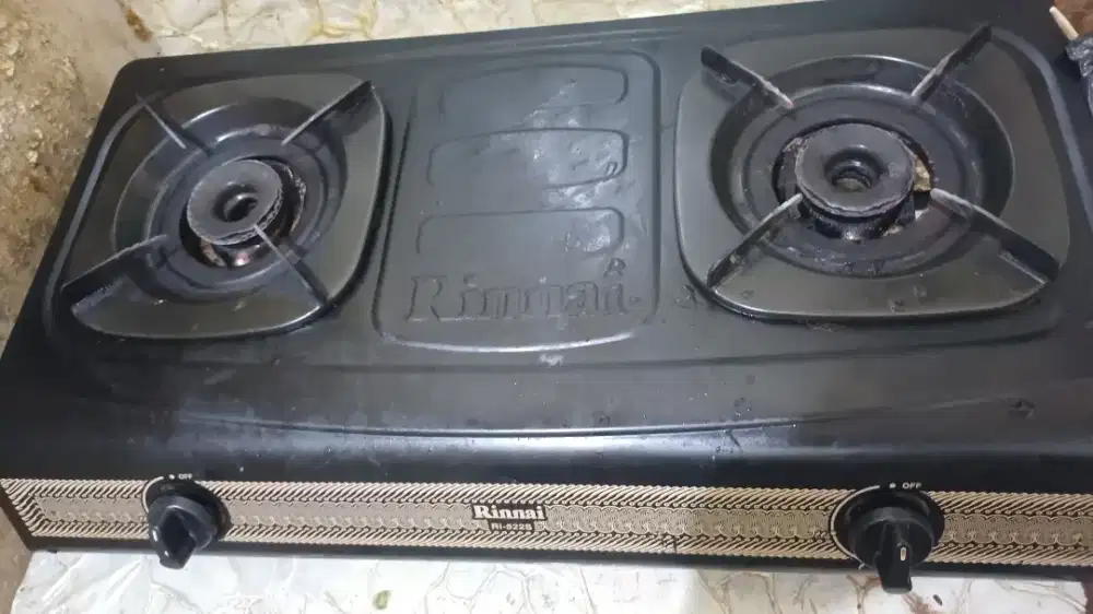 Kompor rinnai 2 tungku second 1 set gas dijual cepat edisi pindahan