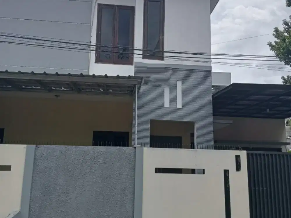 Dijual Rumah 2 Lt Sangat Strategis & Elite Dkt Sta. MRT Cipete Raya