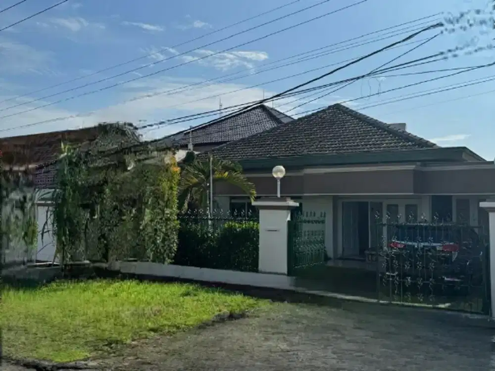 Dijual RUMAH lokasi Candisari Sisingamangaraja - Semarang
