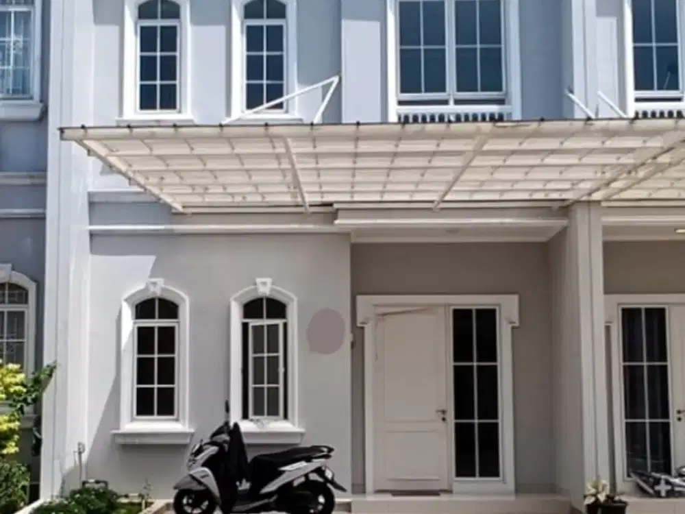 Rumah Gaya American Classic di Perum Millenium City Bogor