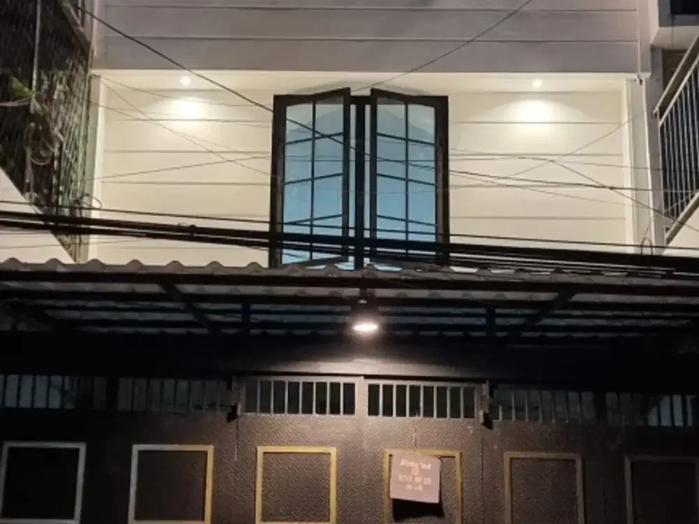 Ruko atau Rumah Siap Pakai di Jelambar
