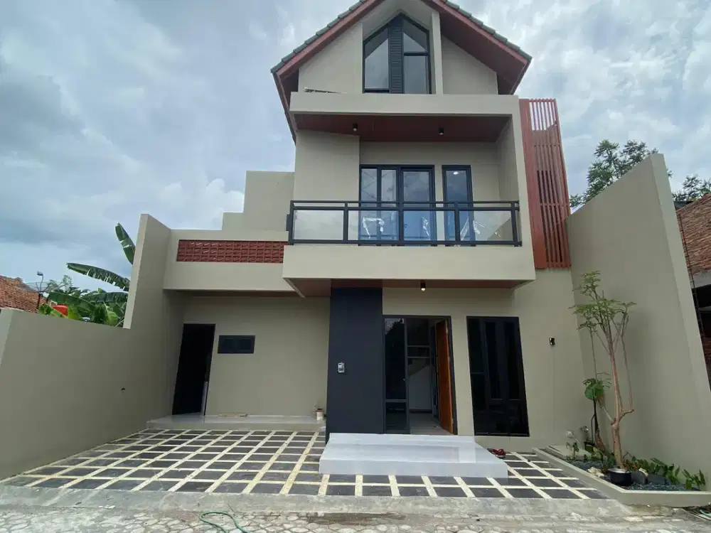 RUMAH BARU SCANDINAVIAN 2 LANTAI DI COLOMADU (TINGGAL 1 UNIT TERAKHIR)
