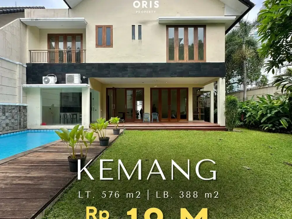 Rumah Halaman Luas Swimming Pool di Kemang Jakarta Selatan