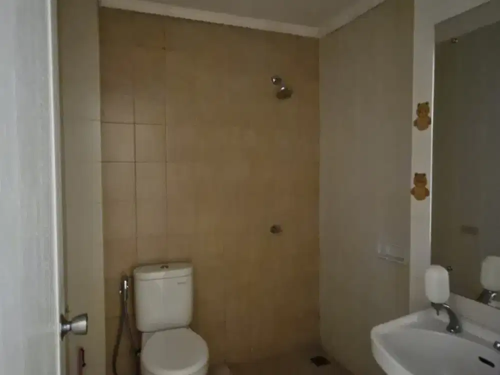 Termurah! Ruko Green Lake City 3,5 Lantai Siap Pakai!