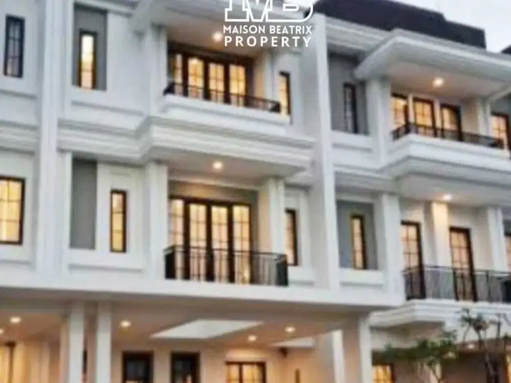 DIJUAL RUMAH MEGAH 3 LT MODEL AMERICAN CLASSIC DI ALAM SUTERA