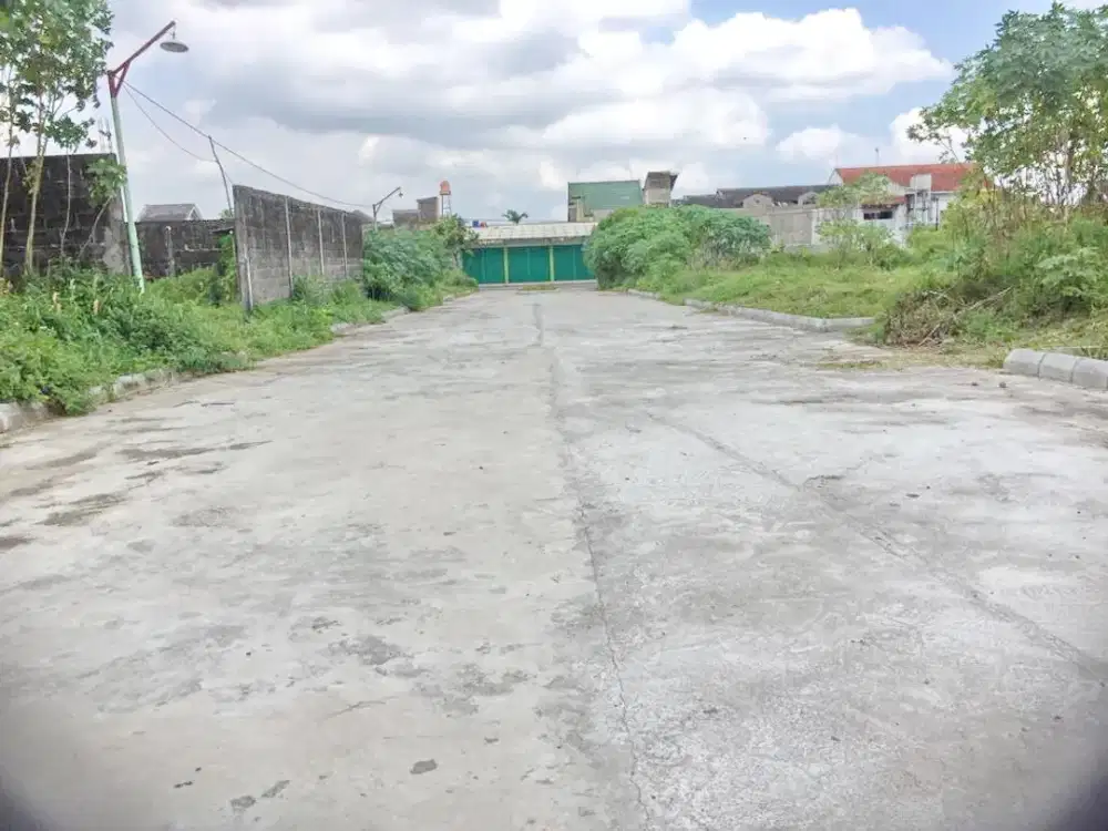 SHM 660m2 Jl. Kaliurang Dekat UGM, Jl Damai, Jl Kapten Haryadi