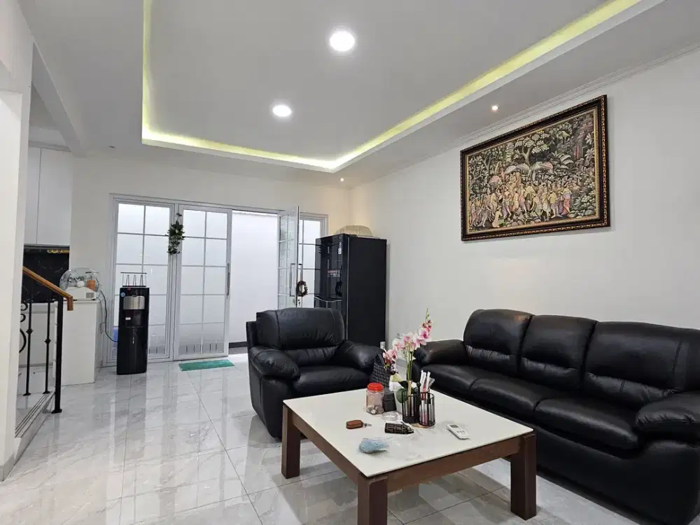 Dijual Rumah Rapih Siap Huni Cluster Fluorite Gading Serpong