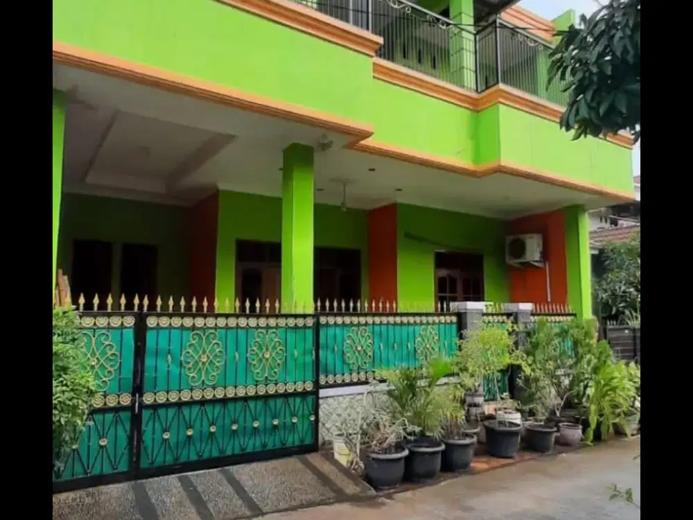 Rumah Hook Murah 2 Lantai di Mutiara Gading