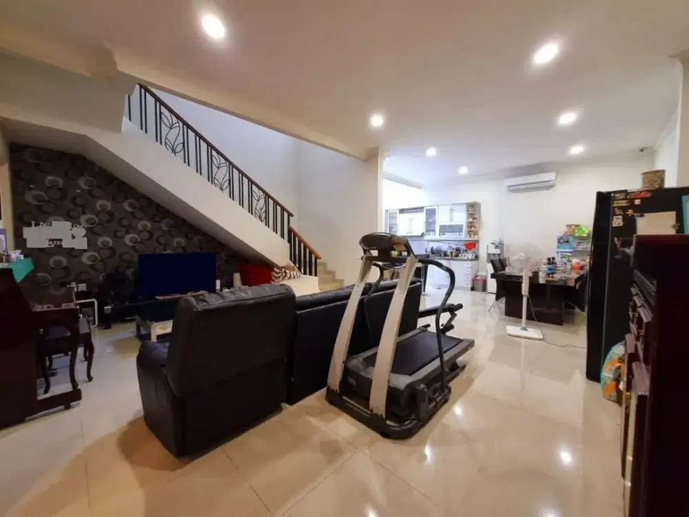 Turun Harga Rumah Cluster Pascal Scientia Garden Summarecon Serpong