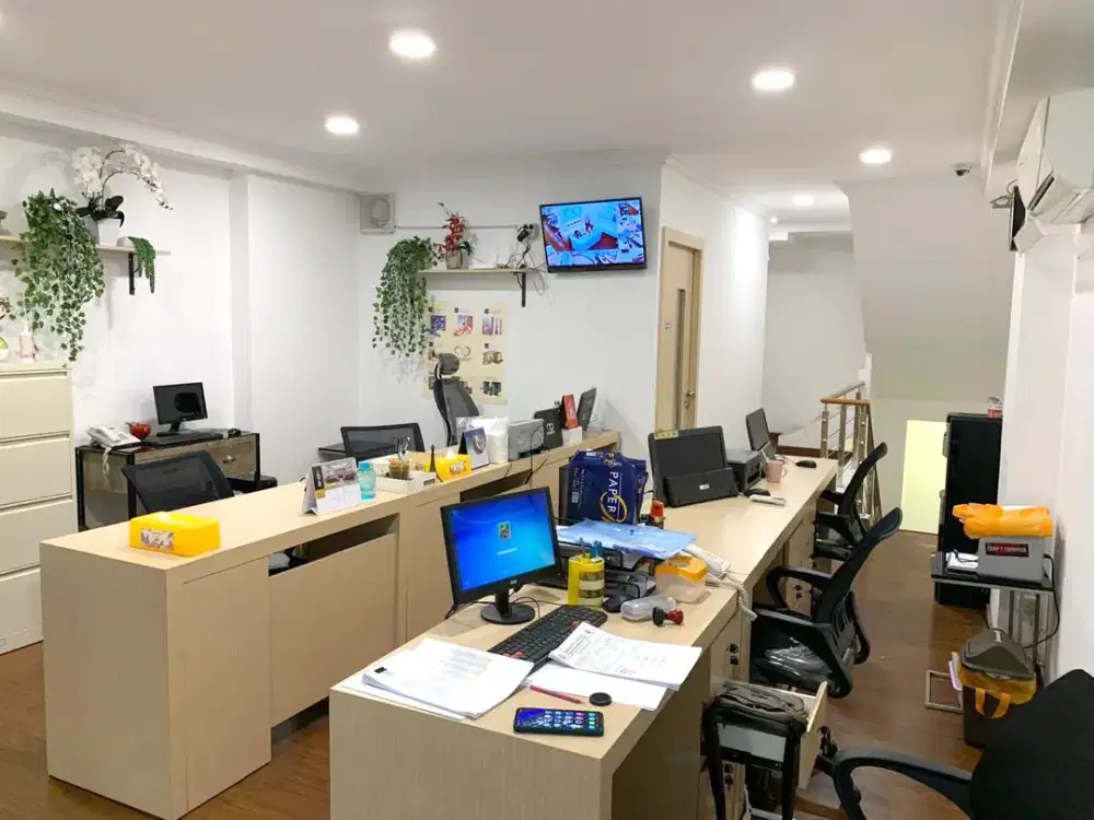 Dijual Cepat Ruko Central park Podomoro City 4 lantai