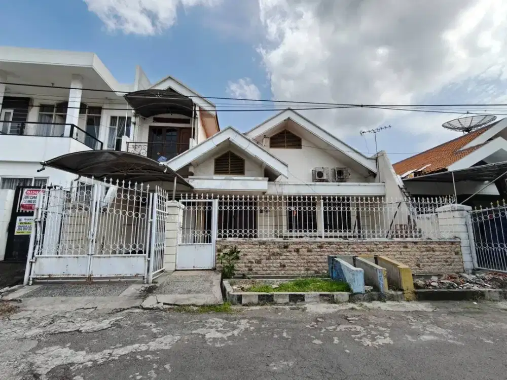 Dijual Rumah Dharmahusada Indah Siap Huni
