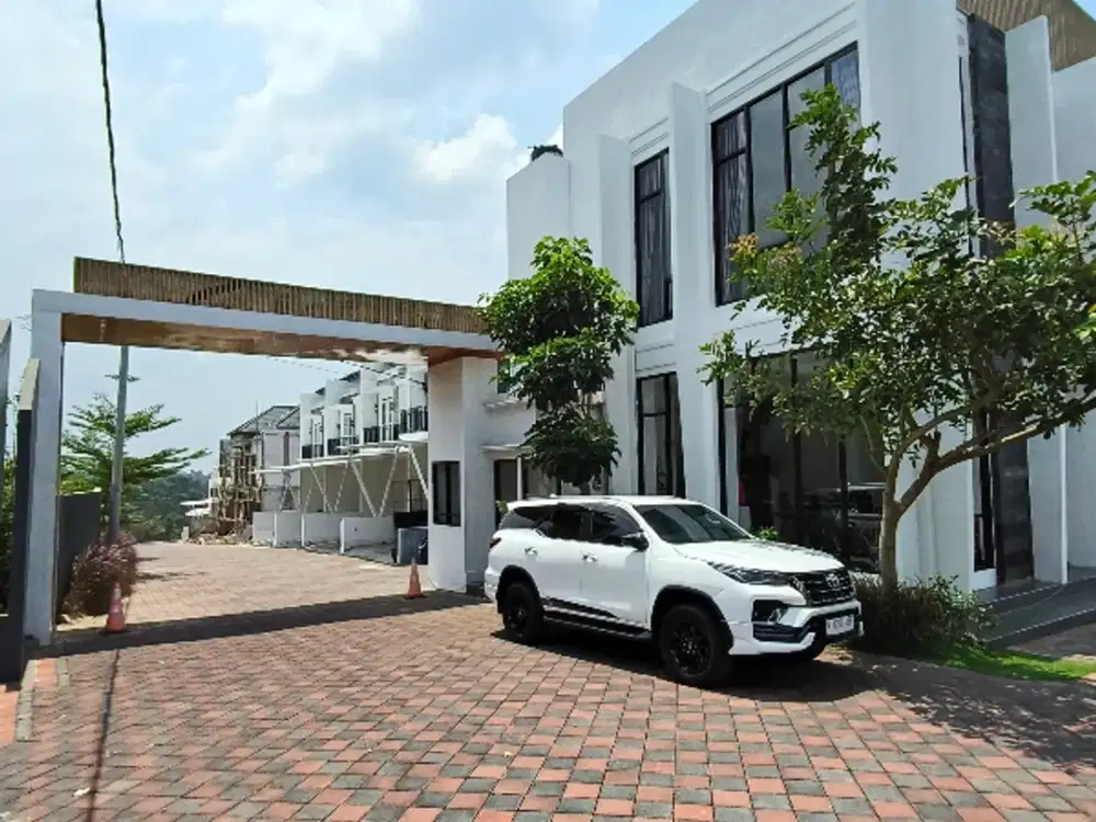 LAWANG,MALANG KOTA SEJUK,RUMAH 2 LANTAI