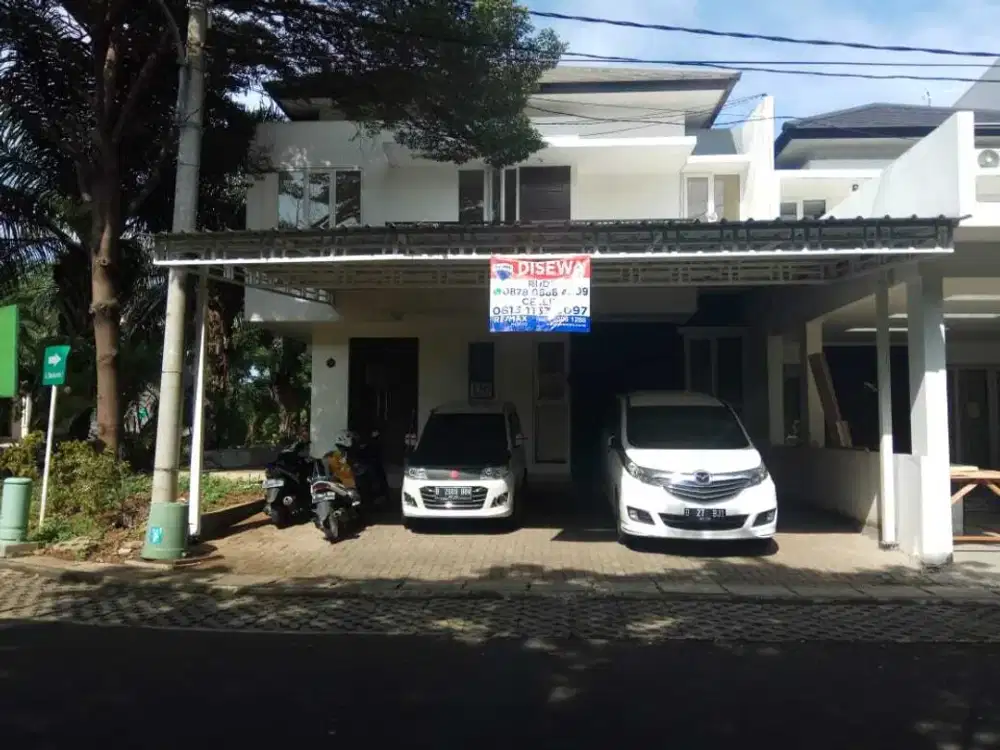 Jual rumah di Greencourt 4 KT 237 m2 harga bawah pasaran !