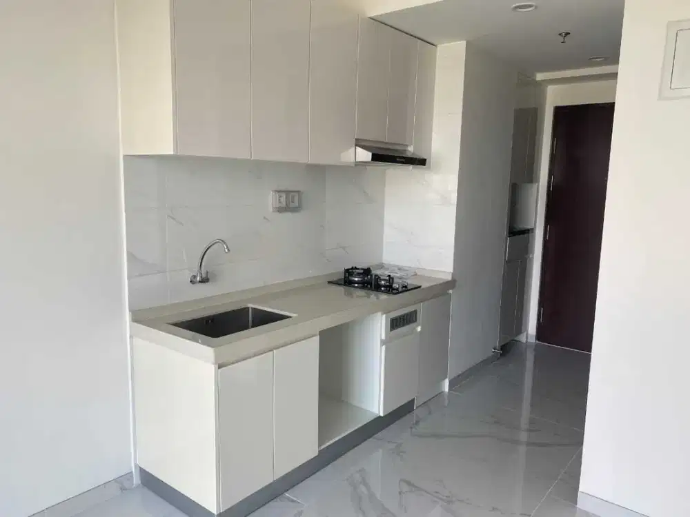Sky House BSD Studio Lantai Rendah Brand New Siap Huni Semi Furnished